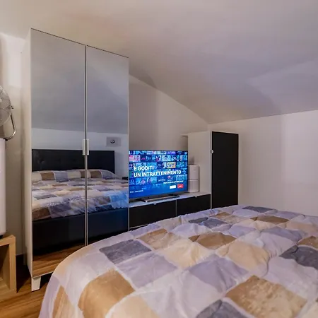 Doroma House - Centro Porta Nuova Apartman